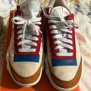 Nike waffle racer 2x size 9 womans